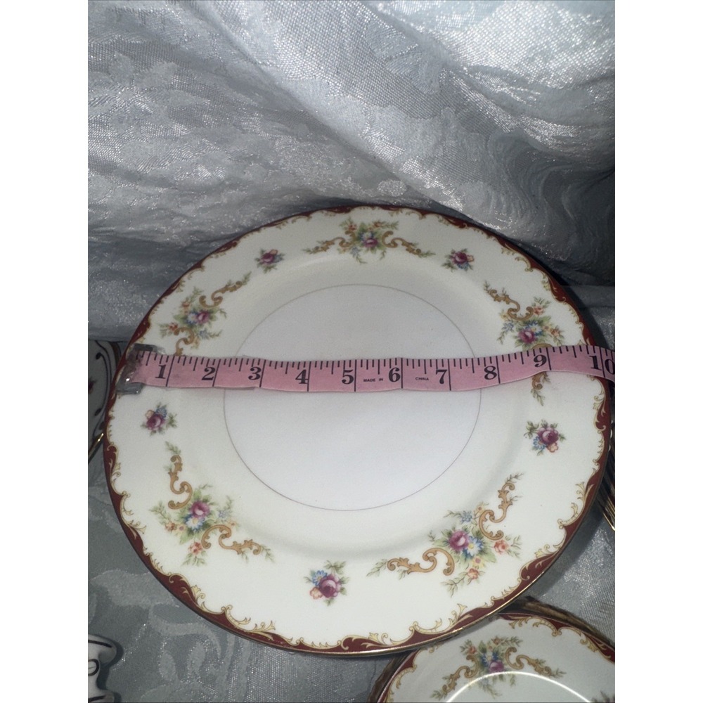 Harmony House Wembley Fine China 92 Piece Set. vintage. - Picture 10 of 16